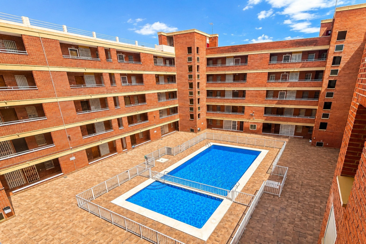 Resale - Apartment  - Torrevieja