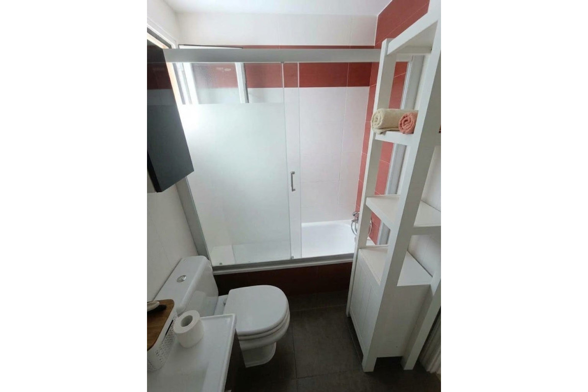Herverkoop - Apartment / flat - Benidorm - Zona de Poniente