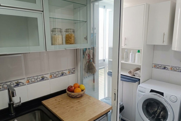 Herverkoop - Apartment / flat - Benidorm - Zona de Poniente