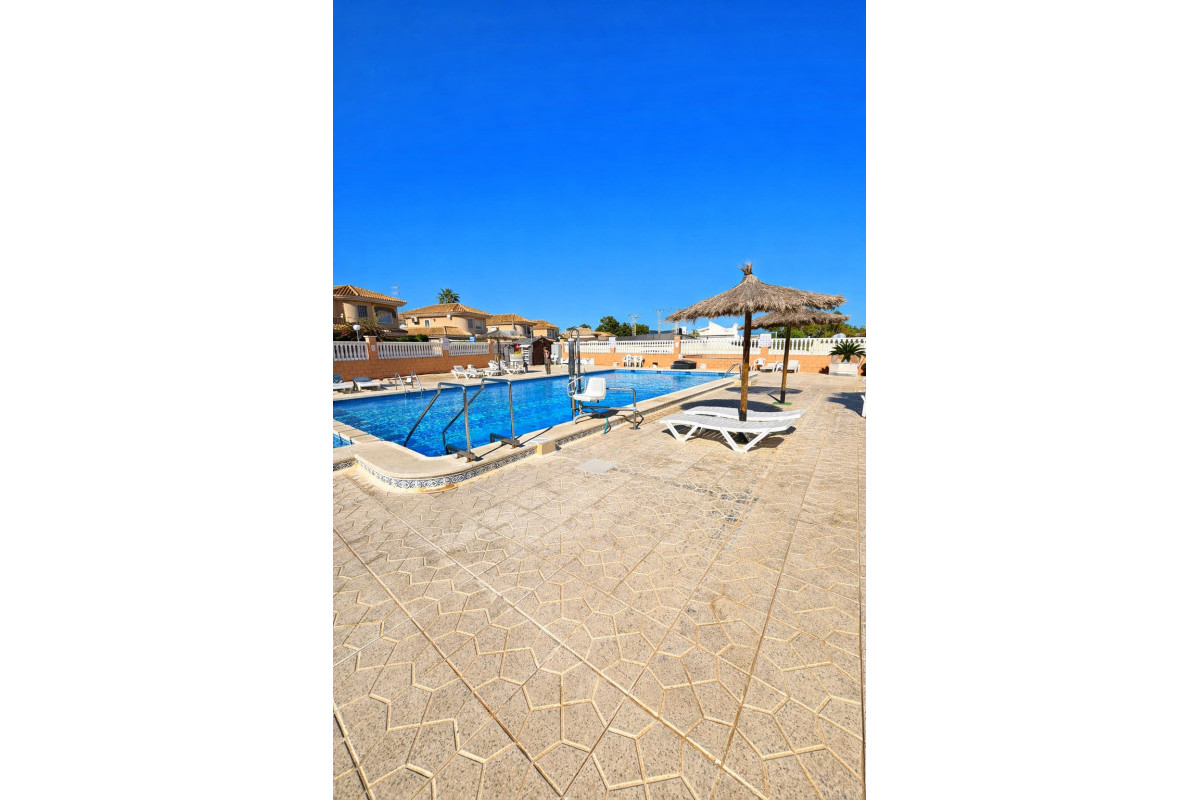 Revente - Bungalow - Torrevieja - Los altos