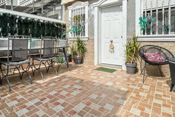 Herverkoop - Appartement - Torrevieja - La Siesta - El Salado -  Torreta