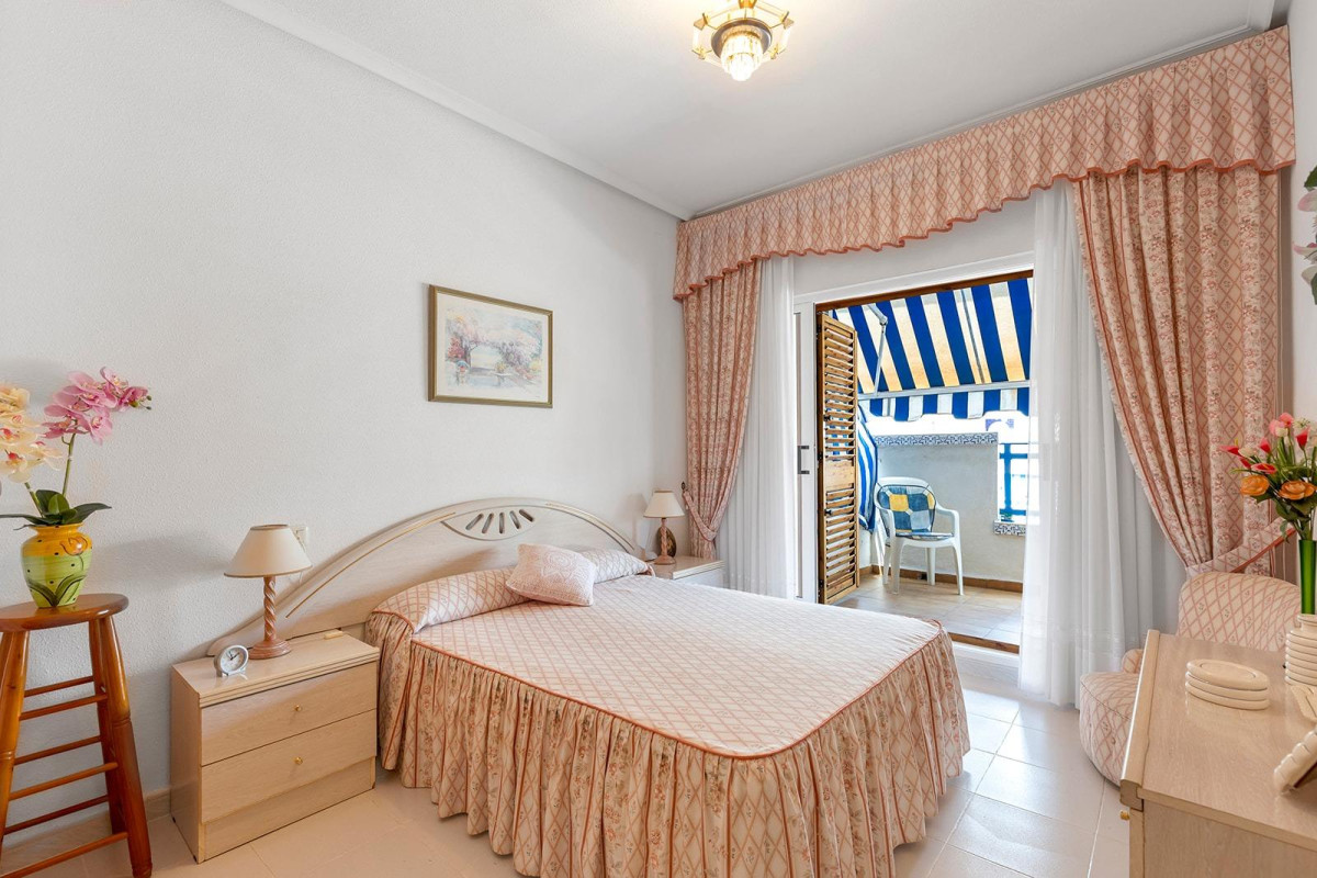 Resale - Bungalow - Torrevieja - La Mata