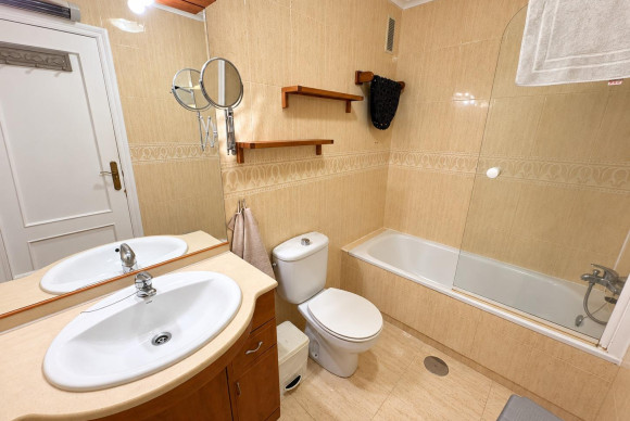Revente - Appartement - Orihuela Costa - Punta Prima