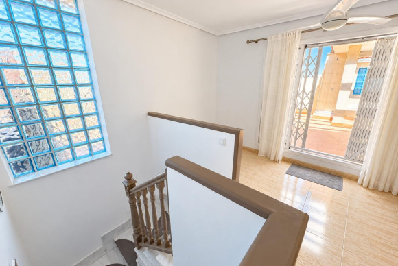 Revente - Appartement - Orihuela Costa - Punta Prima