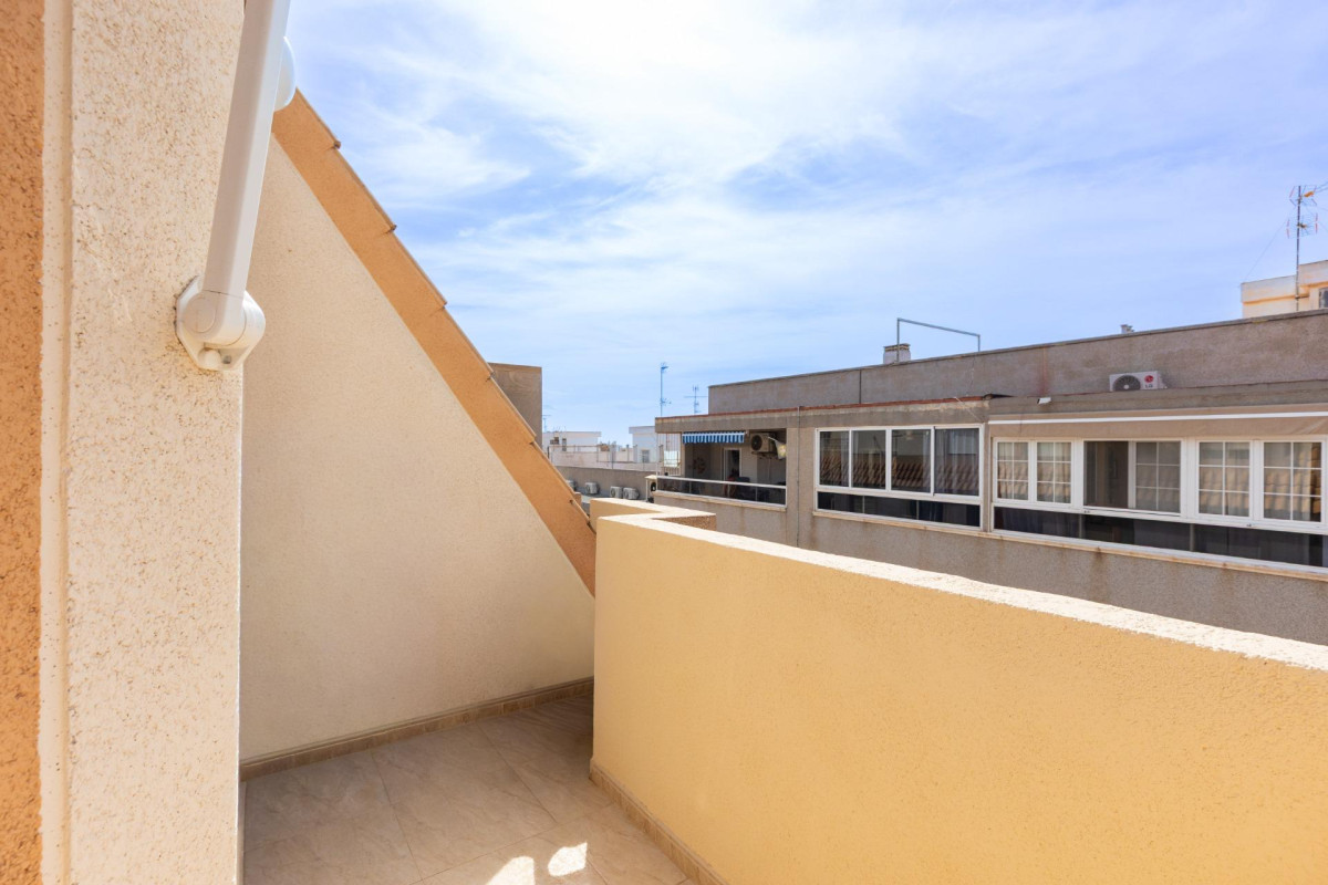 Herverkoop - Appartement  - Torrevieja - Estacion de autobuses