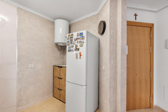 Herverkoop - Appartement  - Torrevieja - Estacion de autobuses