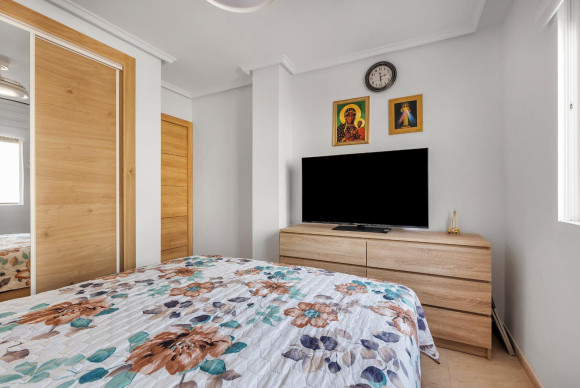 Herverkoop - Appartement  - Torrevieja - Estacion de autobuses