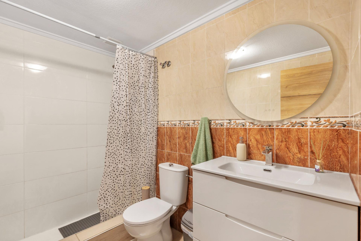 Herverkoop - Appartement  - Torrevieja - Estacion de autobuses