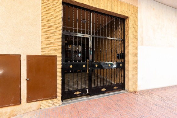 Herverkoop - Appartement  - Torrevieja - Estacion de autobuses