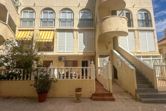 Herverkoop - Appartement  - Orihuela