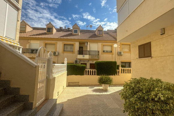 Herverkoop - Appartement  - Orihuela