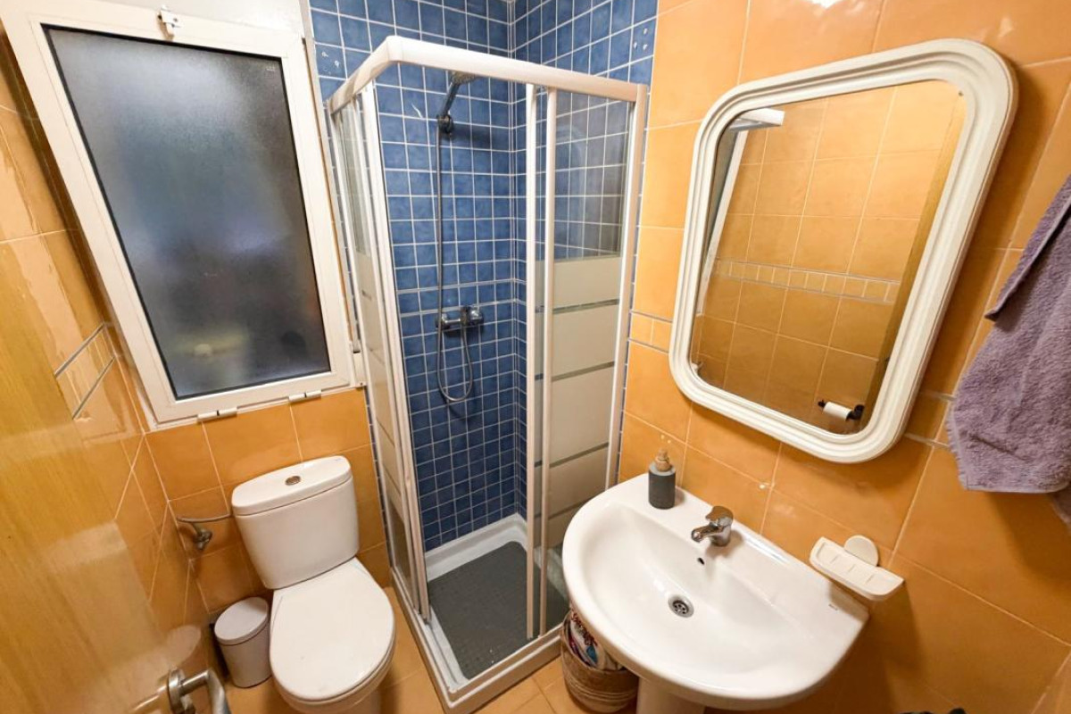 Resale - Apartment  - Torrevieja - torrevieja
