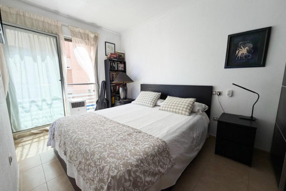 Resale - Apartment  - Torrevieja - torrevieja