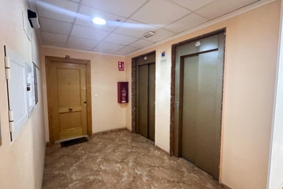 Resale - Apartment  - Torrevieja - torrevieja
