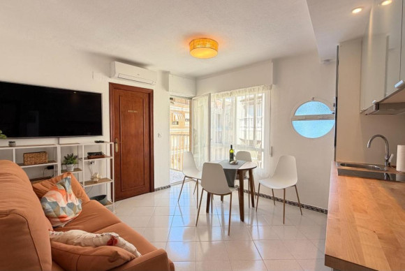 Reventa - Apartamento / piso - Torrevieja - torrevieja