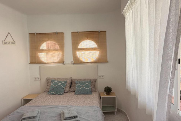 Reventa - Apartamento / piso - Torrevieja - torrevieja