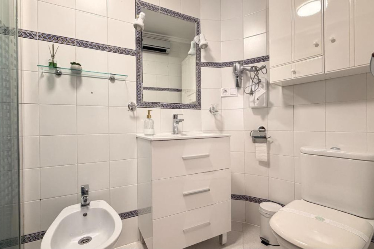 Reventa - Apartamento / piso - Torrevieja - torrevieja