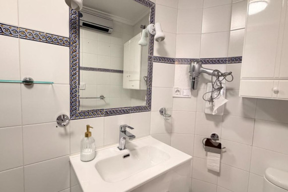 Reventa - Apartamento / piso - Torrevieja - torrevieja