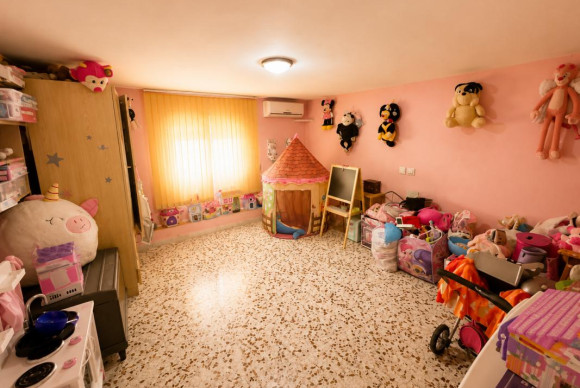 Resale - Villa - Torrevieja - torrevieja
