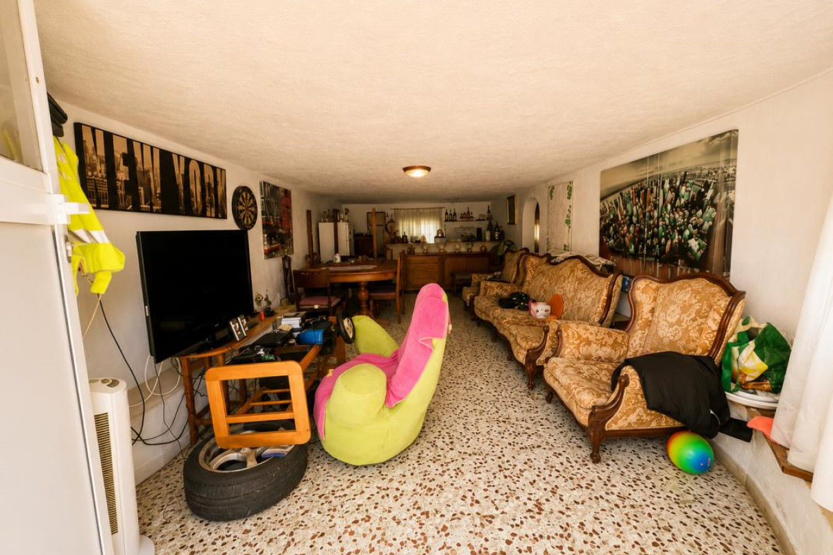 Resale - Villa - Torrevieja - torrevieja