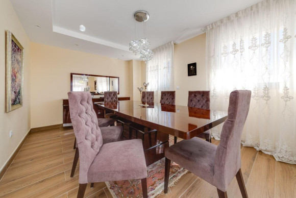 Herverkoop - Villa - Torrevieja - torrevieja