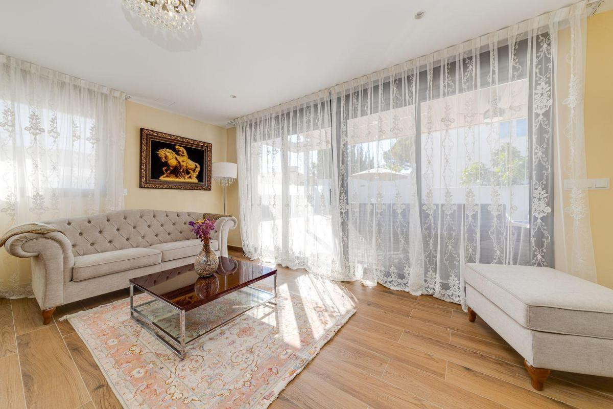 Herverkoop - Villa - Torrevieja - torrevieja