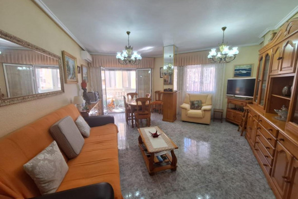 Reventa - Apartamento / piso - Torrevieja - torrevieja