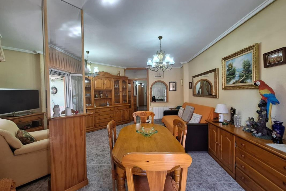 Reventa - Apartamento / piso - Torrevieja - torrevieja