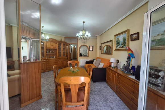 Reventa - Apartamento / piso - Torrevieja - torrevieja