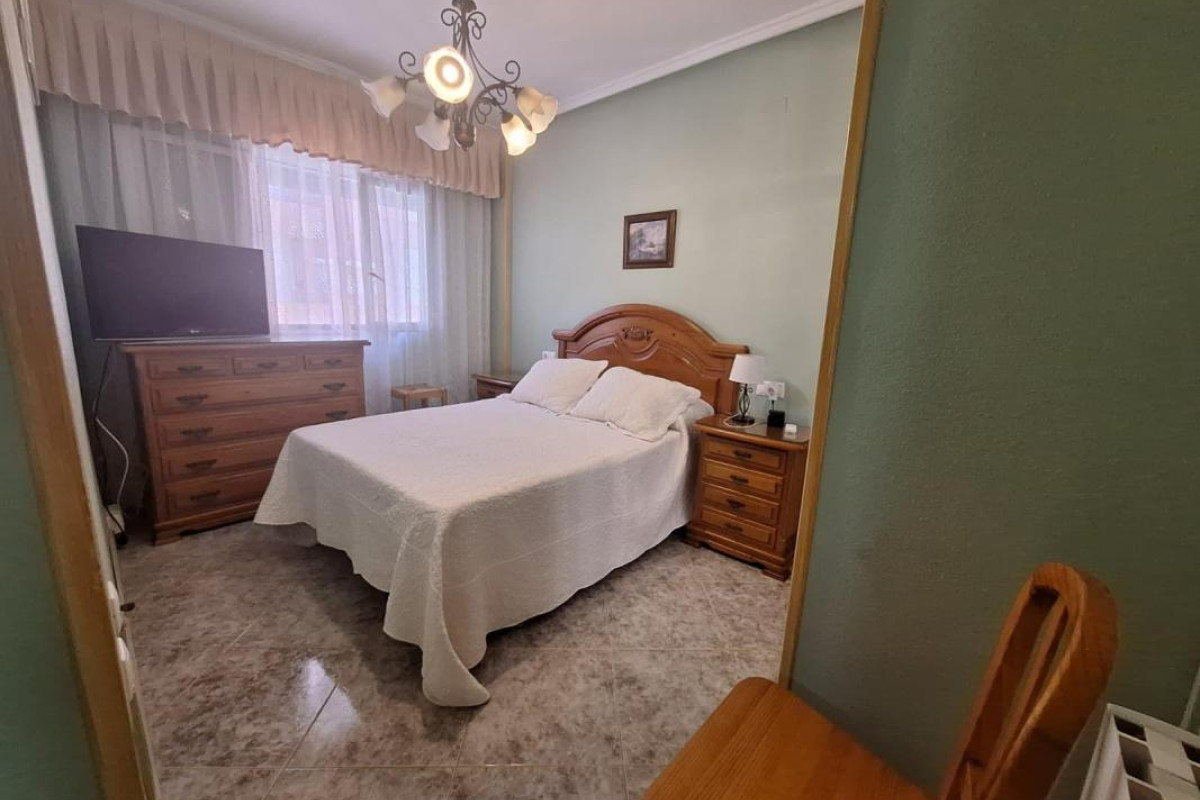 Reventa - Apartamento / piso - Torrevieja - torrevieja