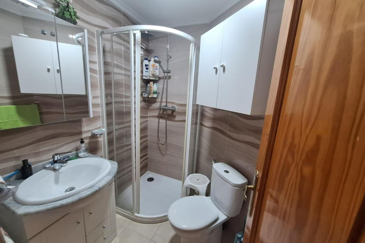 Reventa - Apartamento / piso - Torrevieja - torrevieja