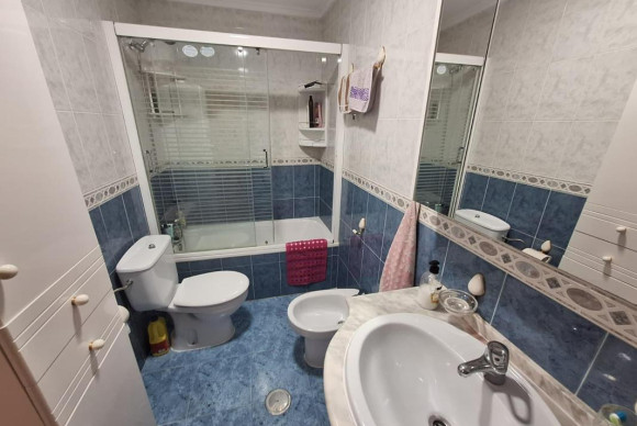 Reventa - Apartamento / piso - Torrevieja - torrevieja