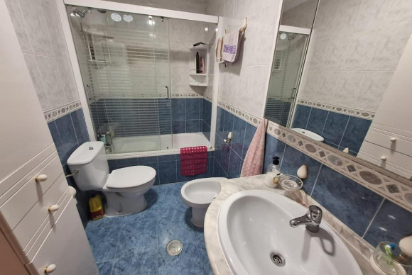 Reventa - Apartamento / piso - Torrevieja - torrevieja