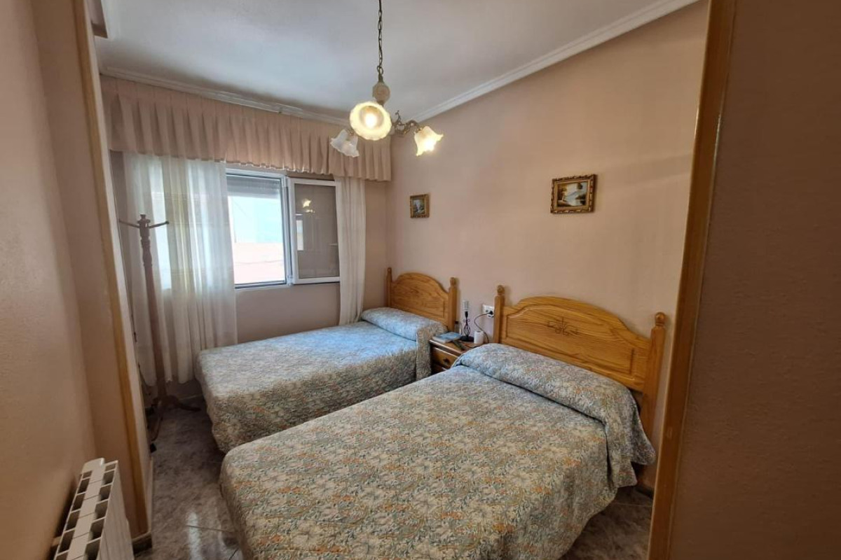 Reventa - Apartamento / piso - Torrevieja - torrevieja