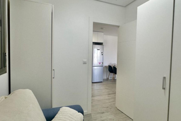Herverkoop - Appartement  - Orihuela