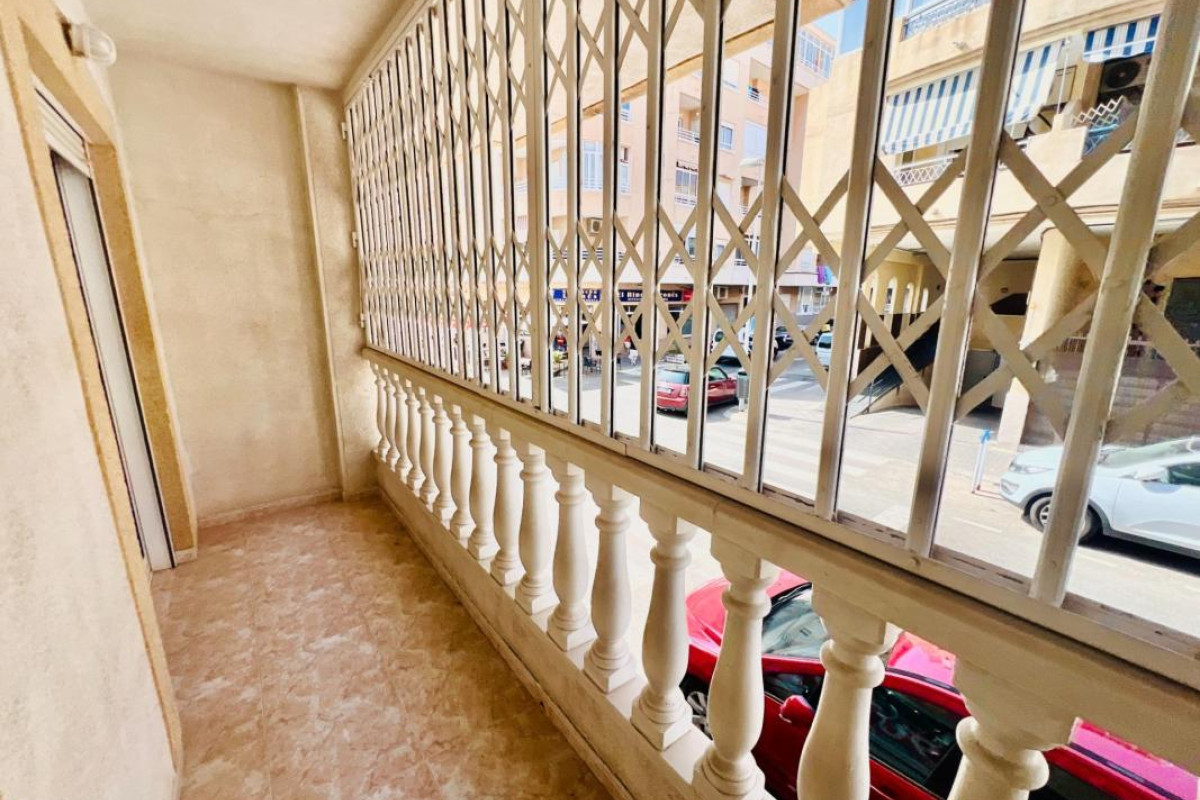 Herverkoop - Appartement  - Torrevieja - torrevieja