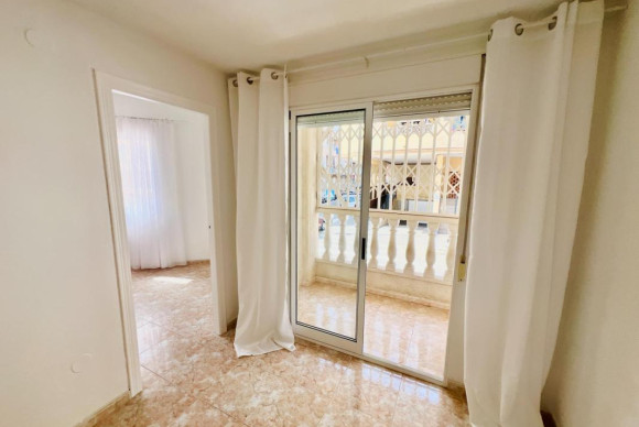 Herverkoop - Appartement  - Torrevieja - torrevieja