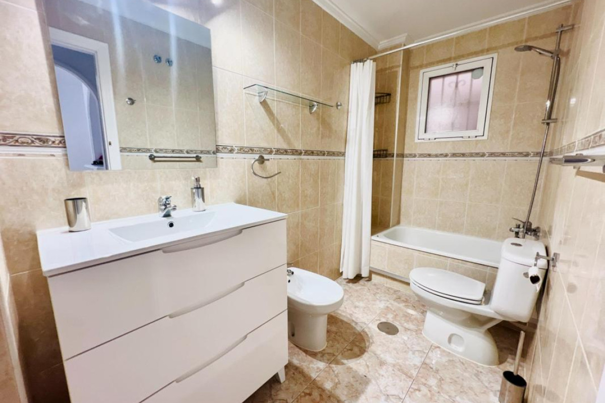 Herverkoop - Appartement  - Torrevieja - torrevieja
