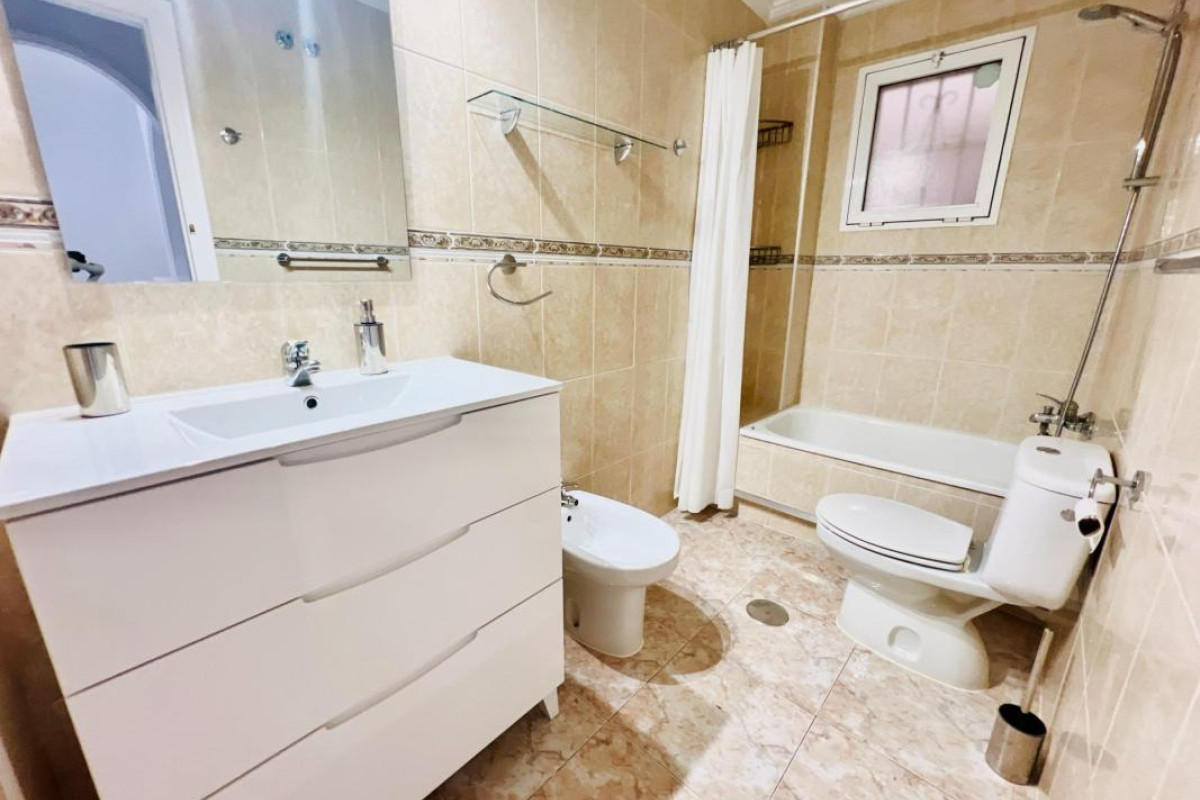 Herverkoop - Appartement  - Torrevieja - torrevieja