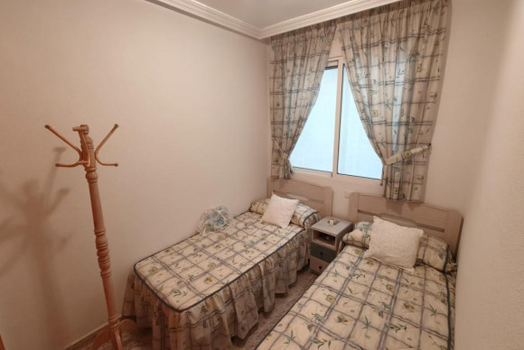 Herverkoop - Appartement  - Torrevieja - torrevieja