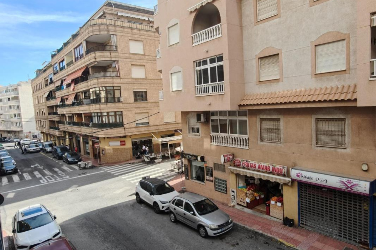 Herverkoop - Appartement  - Torrevieja - torrevieja