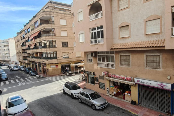 Herverkoop - Appartement  - Torrevieja - torrevieja