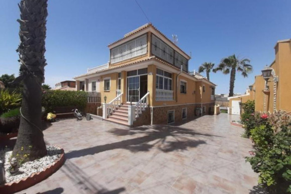 Revente - Villa - Torrevieja - torrevieja