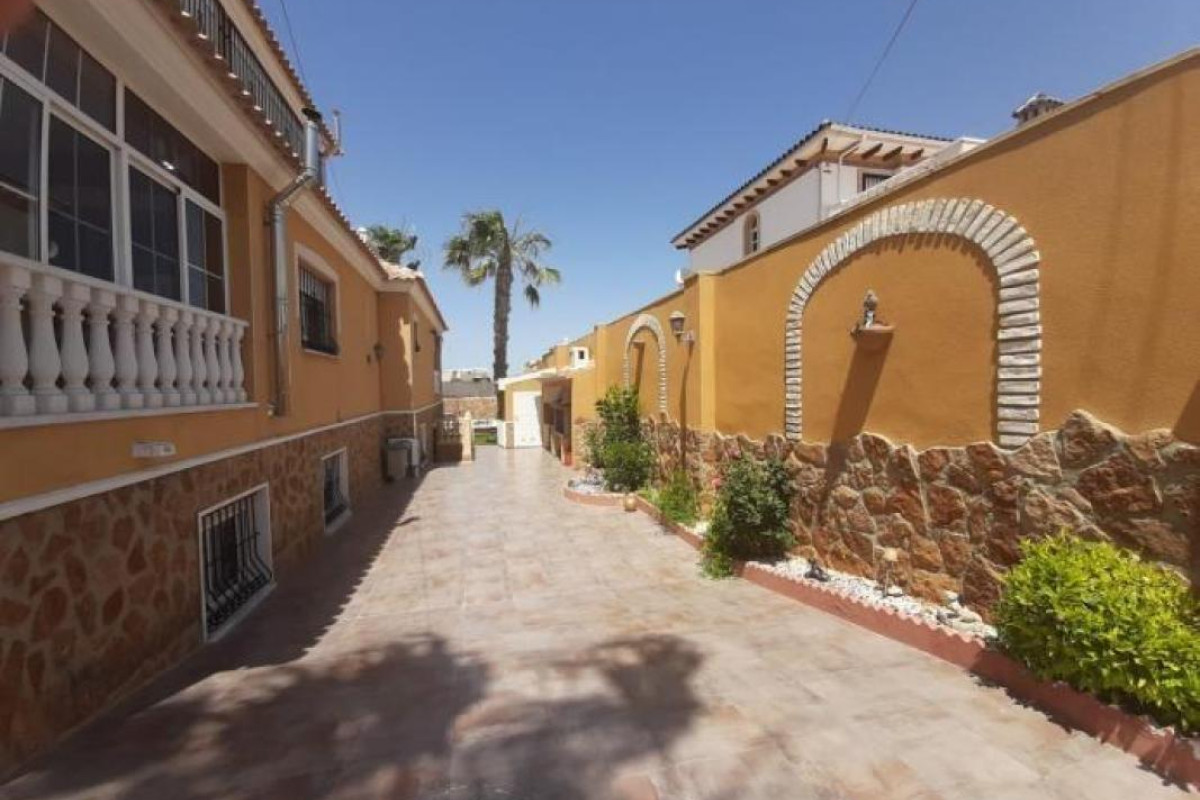 Revente - Villa - Torrevieja - torrevieja