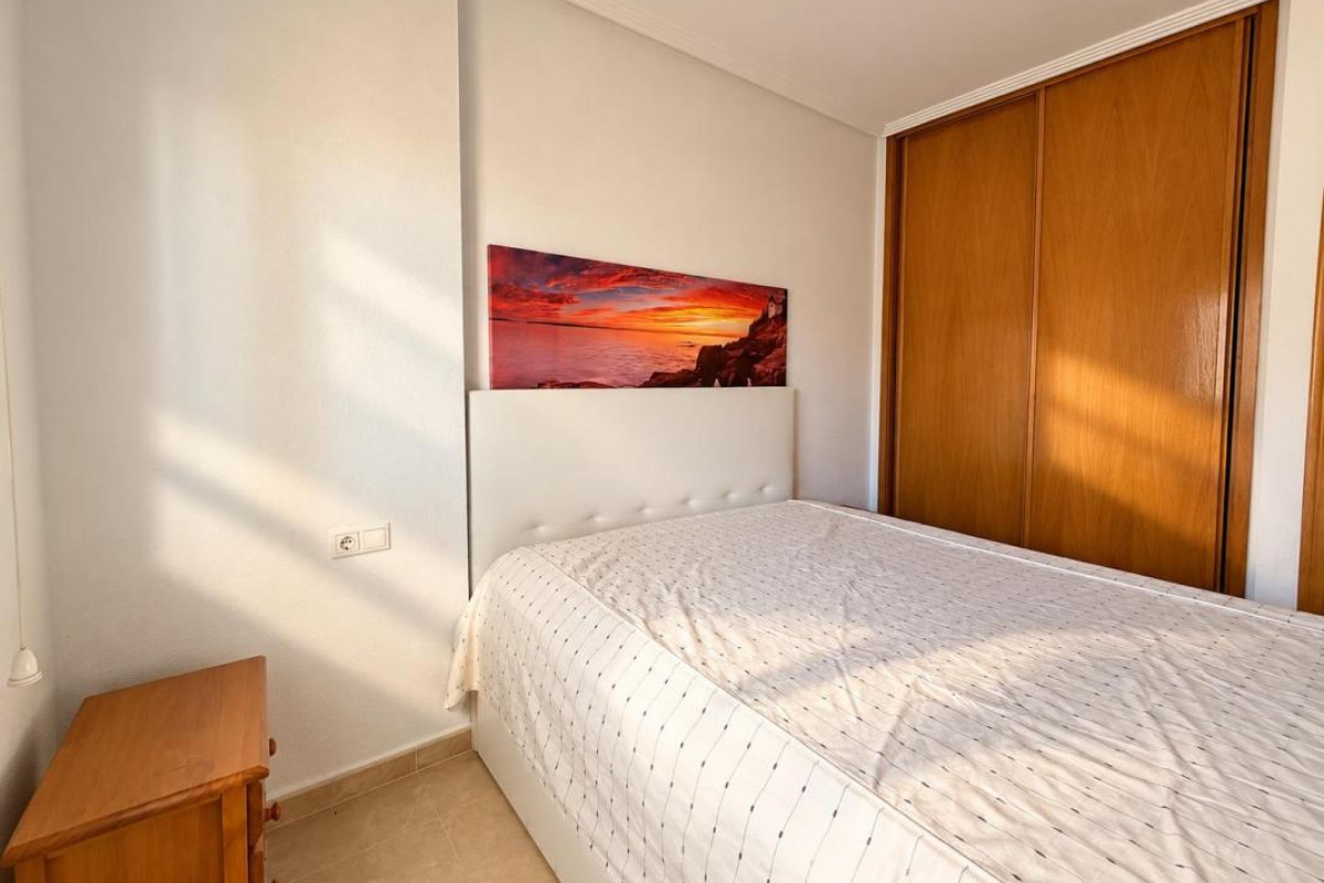 Resale - Apartment  - Torrevieja - torrevieja