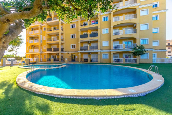 Resale - Apartment  - Torrevieja - torrevieja