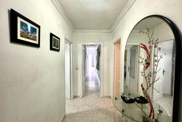 Reventa - Apartamento / piso - Torrevieja - torrevieja