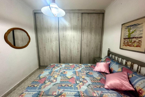 Reventa - Apartamento / piso - Torrevieja - torrevieja