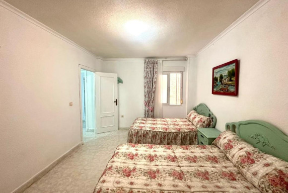 Reventa - Apartamento / piso - Torrevieja - torrevieja