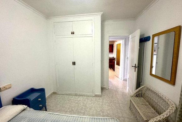 Reventa - Apartamento / piso - Torrevieja - torrevieja